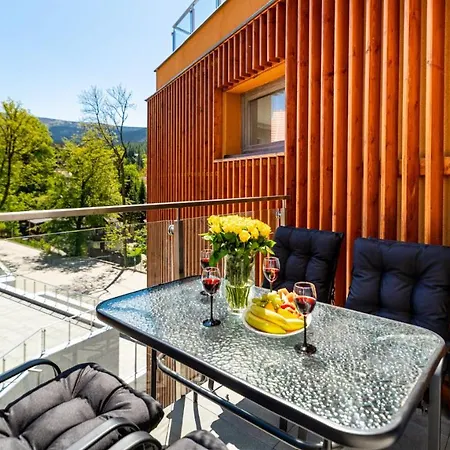 Good Time - Stone Hill Iv Apartman *