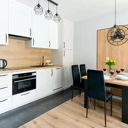 Good Time - Stone Hill Iv * Szklarska Poręba