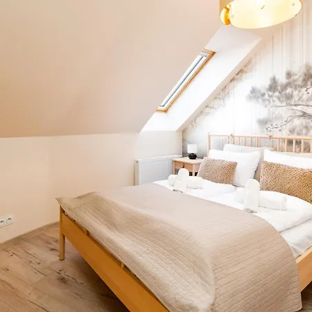 Good Time - Stone Hill Iv